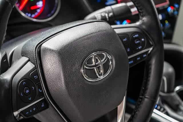 2019 Toyota Camry XSE 21