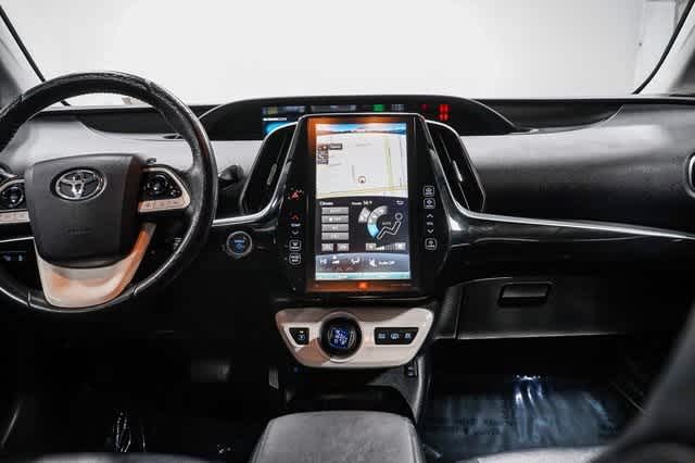 Thumbnail: 2017 Toyota Prius Prime - 14