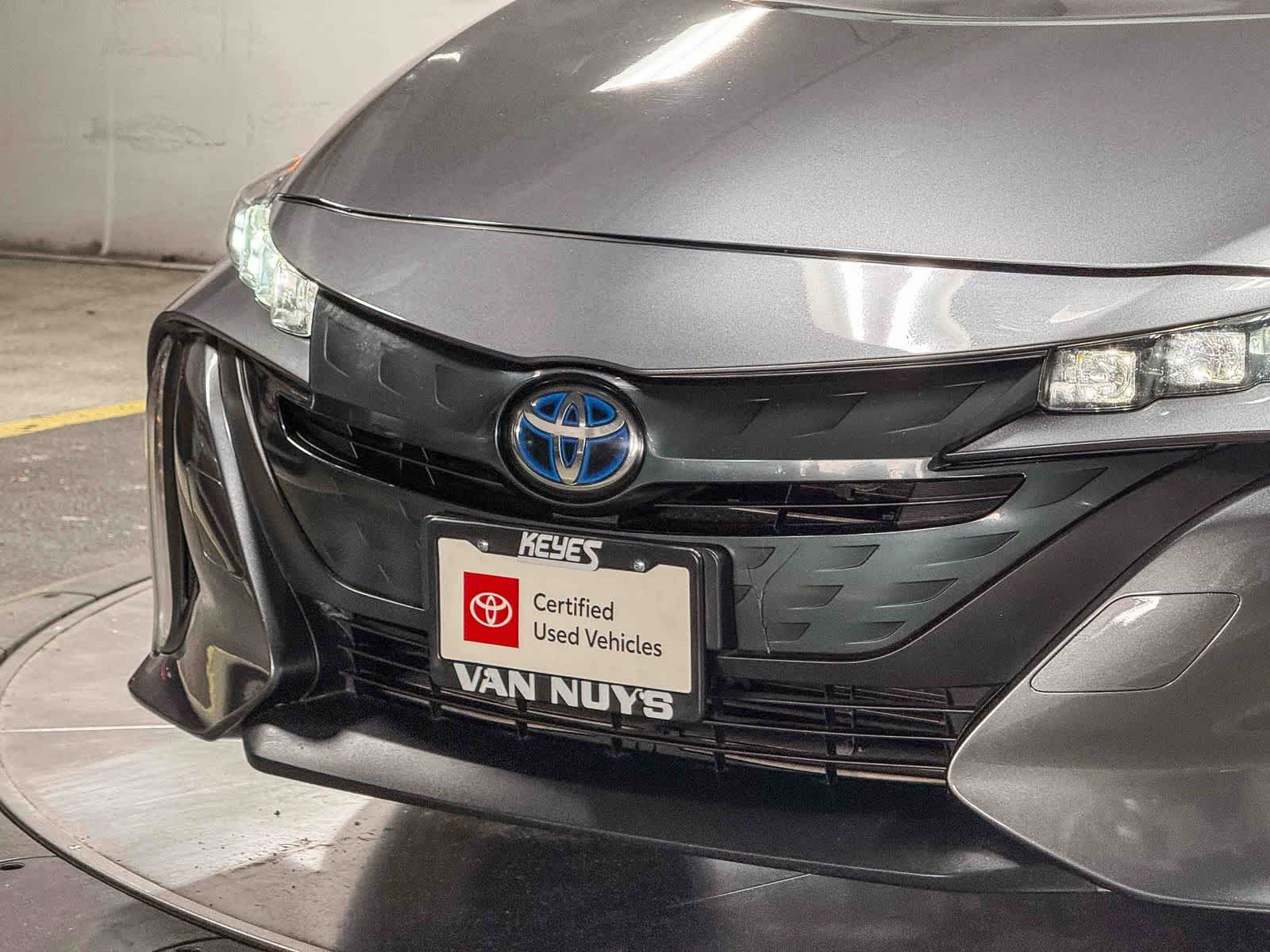 Thumbnail: 2019 Toyota Prius Prime - 8