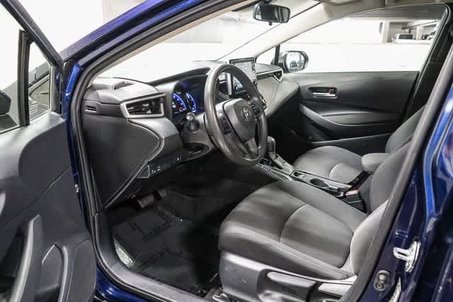 2020 Toyota Corolla LE 17