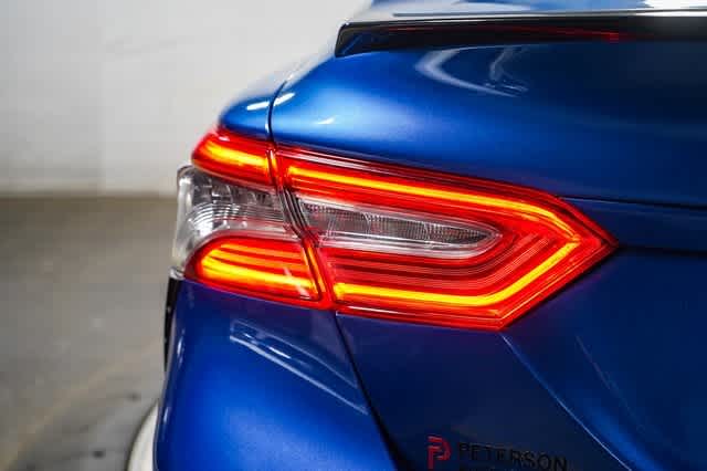 Thumbnail: 2019 Toyota Camry - 12