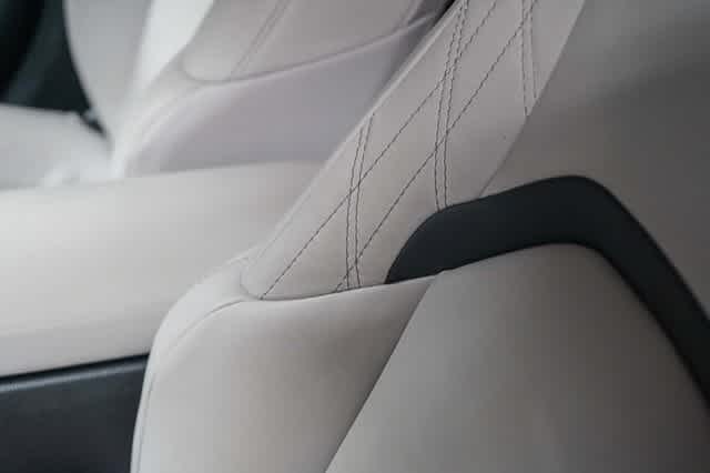 Thumbnail: 2024 Lexus UX - 20