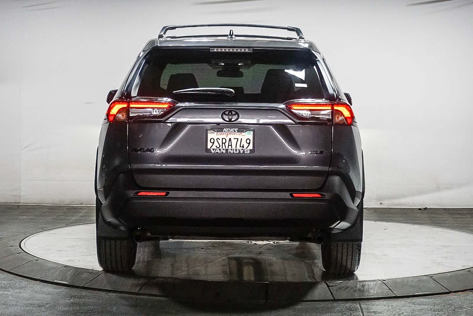 Thumbnail: 2025 Toyota RAV4 - 10