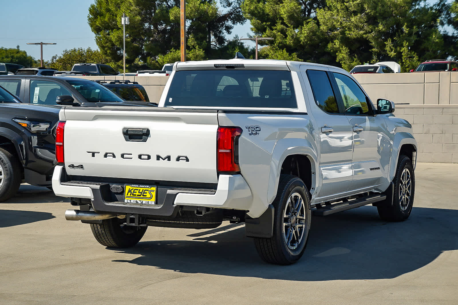 Thumbnail: 2025 Toyota Tacoma - 4