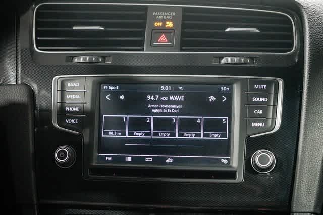 Thumbnail: 2016 Volkswagen Golf - 13