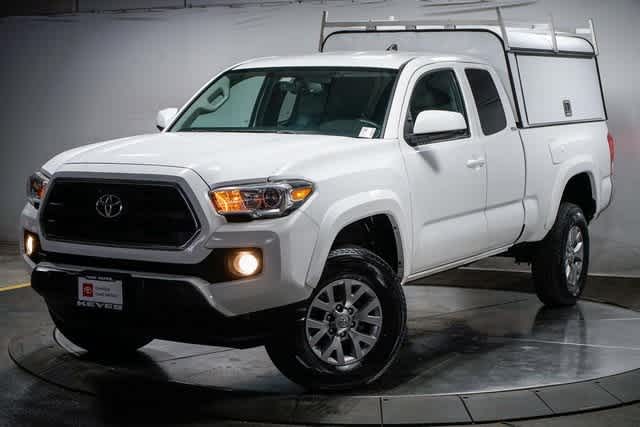 Thumbnail: 2017 Toyota Tacoma - 1