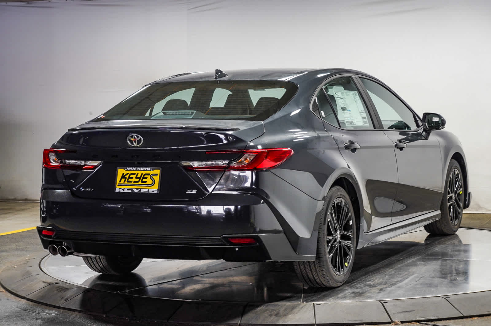 Thumbnail: 2025 Toyota Camry - 4