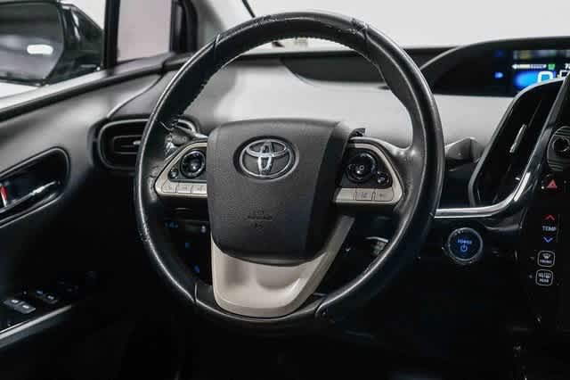 Thumbnail: 2018 Toyota Prius Prime - 16