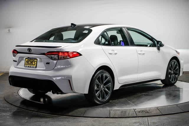 Thumbnail: 2023 Toyota Corolla - 5