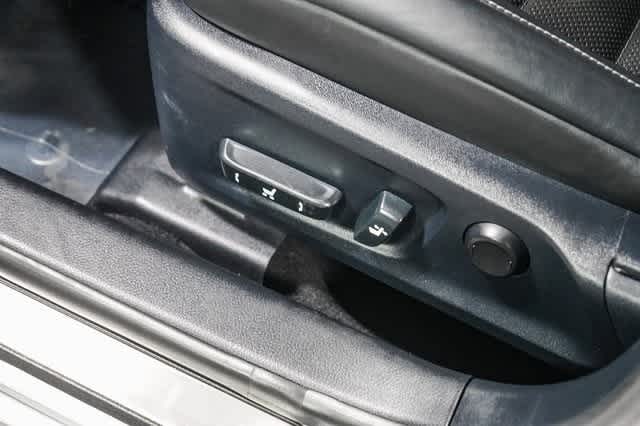 Thumbnail: 2017 Lexus IS - 23