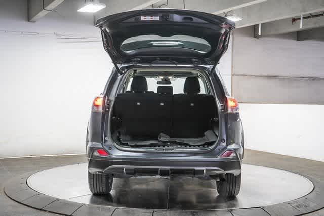 2018 Toyota RAV4 Adventure 27
