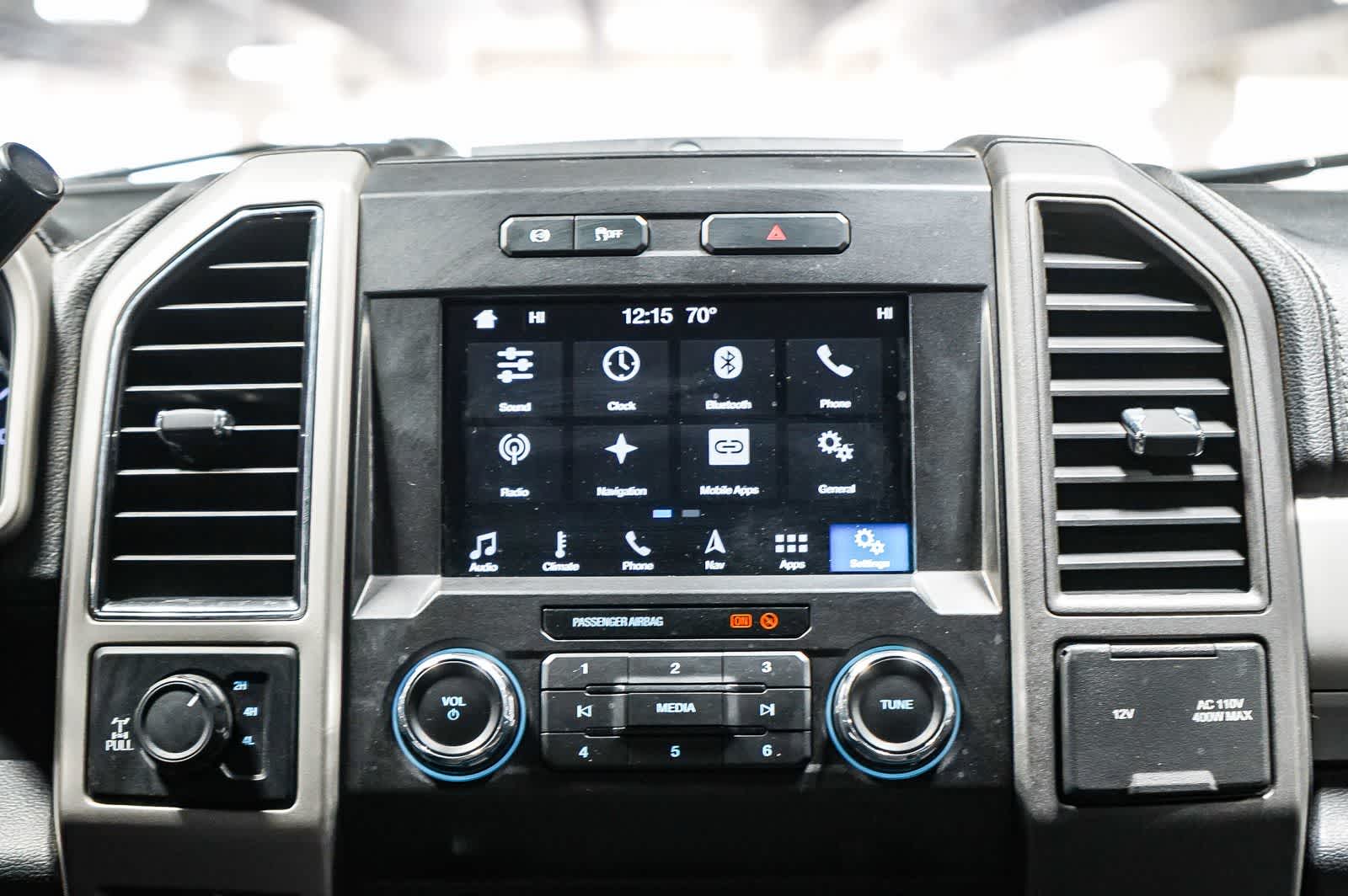 Thumbnail: 2019 Ford Econoline - 11