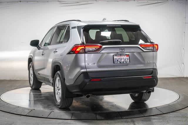 Thumbnail: 2021 Toyota RAV4 - 2