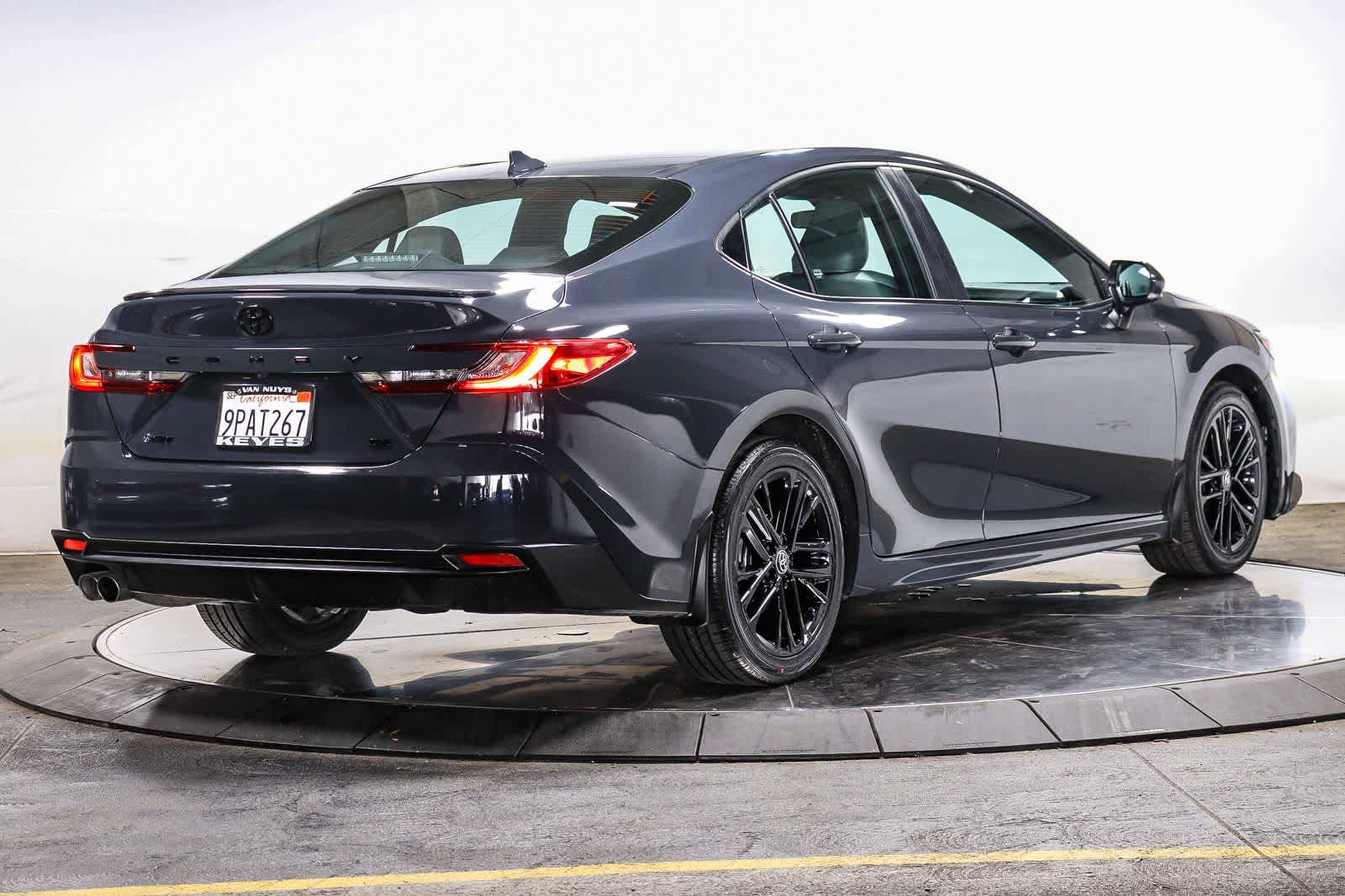 Thumbnail: 2025 Toyota Camry - 5