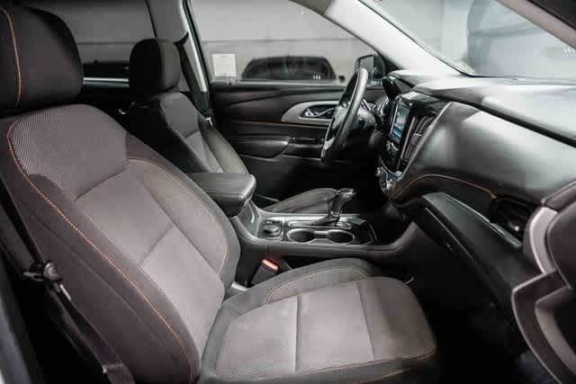 Thumbnail: 2019 Chevrolet Traverse - 15