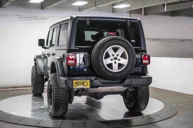 Thumbnail: 2019 Jeep Wrangler - 4