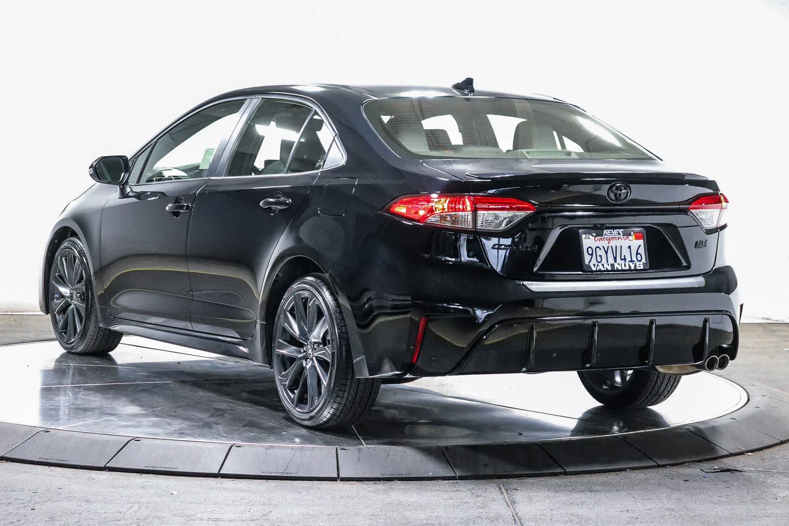 Thumbnail: 2023 Toyota Corolla - 3