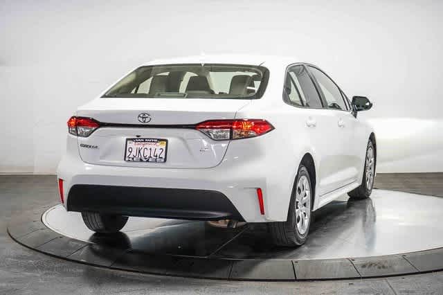 Thumbnail: 2024 Toyota Corolla - 5