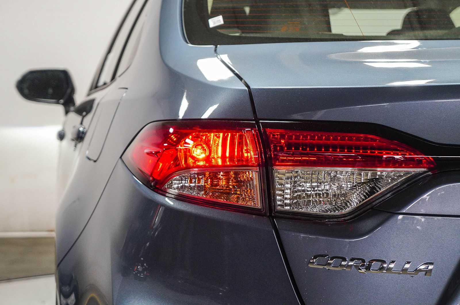 Thumbnail: 2025 Toyota Corolla - 9