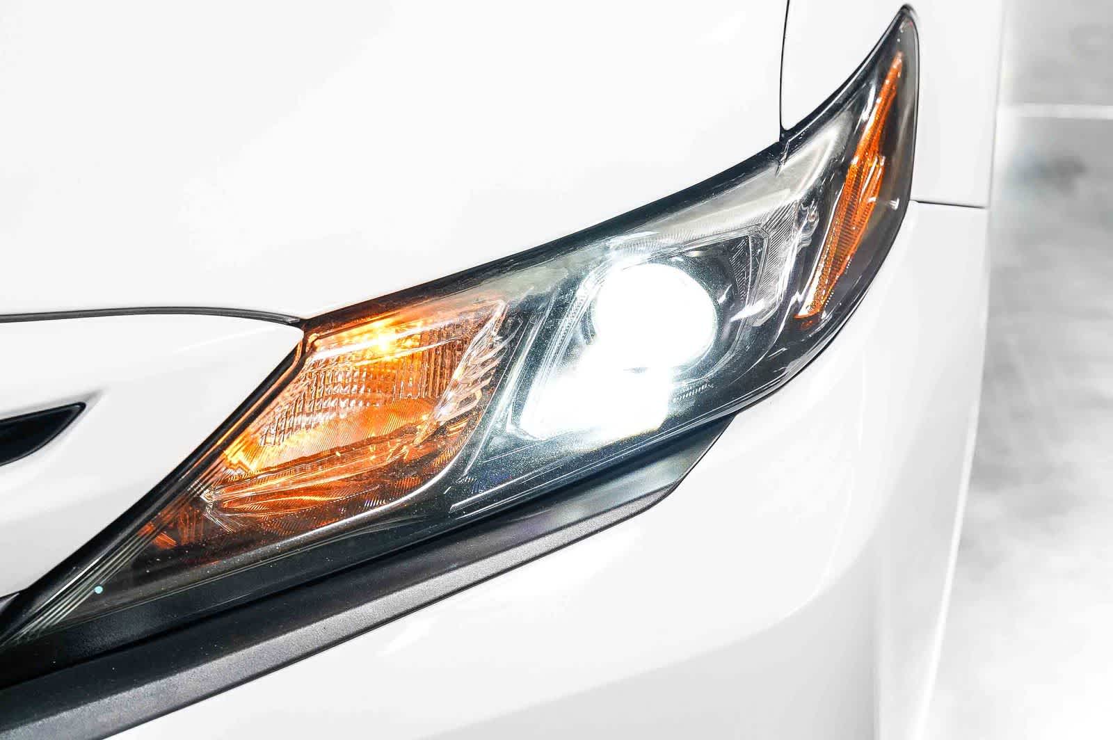 Thumbnail: 2021 Toyota Camry - 8