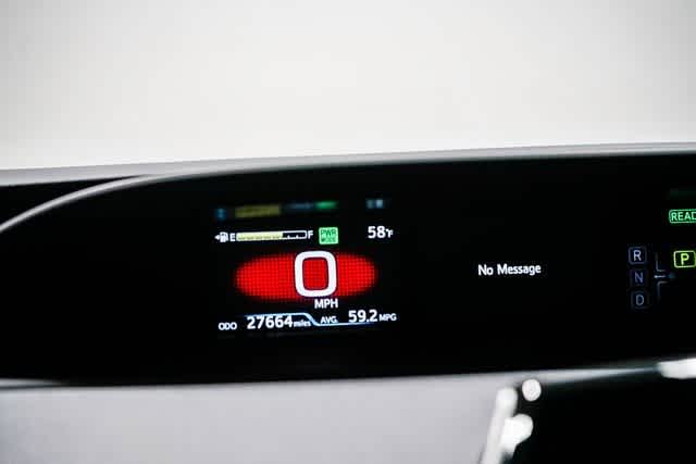 Thumbnail: 2021 Toyota Prius - 23