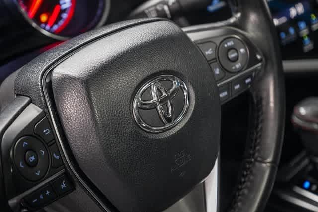 Thumbnail: 2019 Toyota Camry - 21