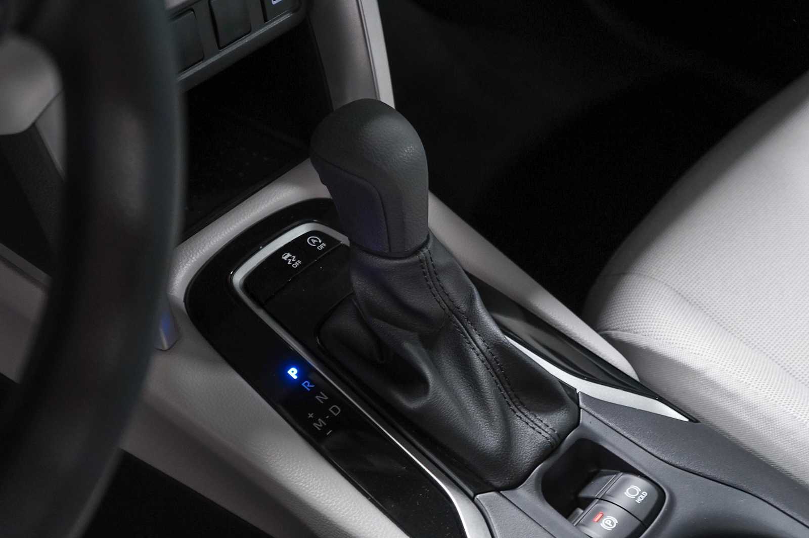 2025 Toyota Corolla Cross L 22