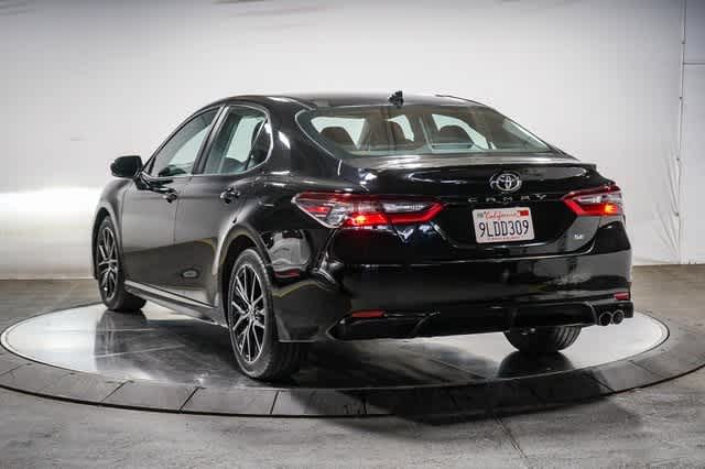 Thumbnail: 2024 Toyota Camry - 3