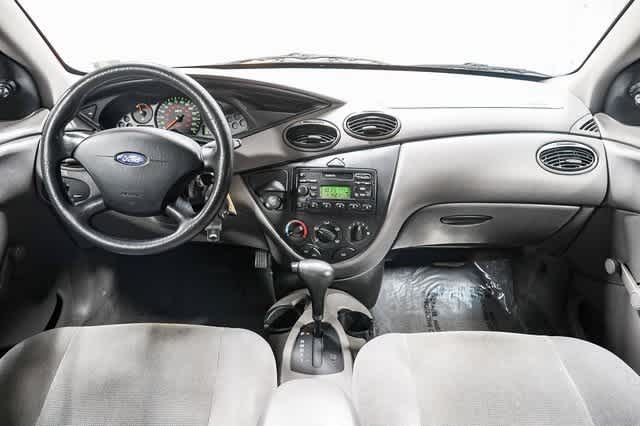 Thumbnail: 2002 Ford Focus - 12