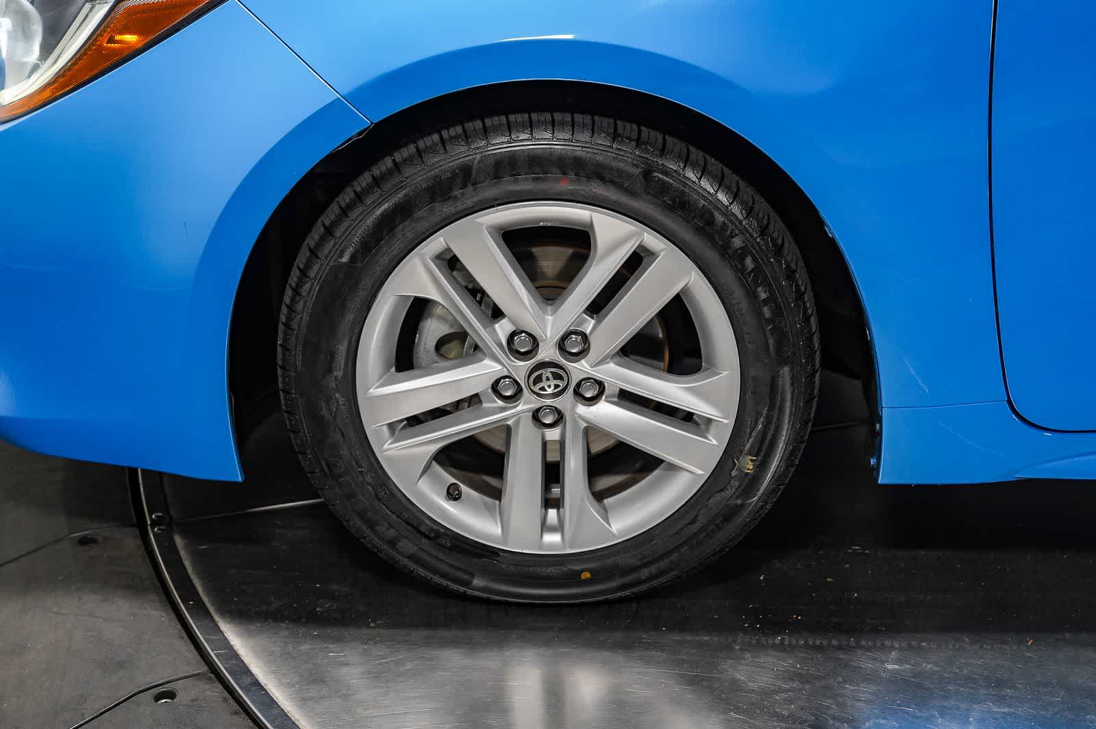 Thumbnail: 2019 Toyota Corolla - 10