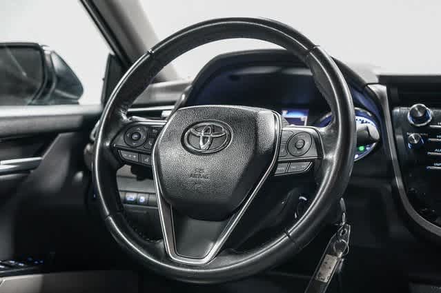 Thumbnail: 2018 Toyota Camry - 16