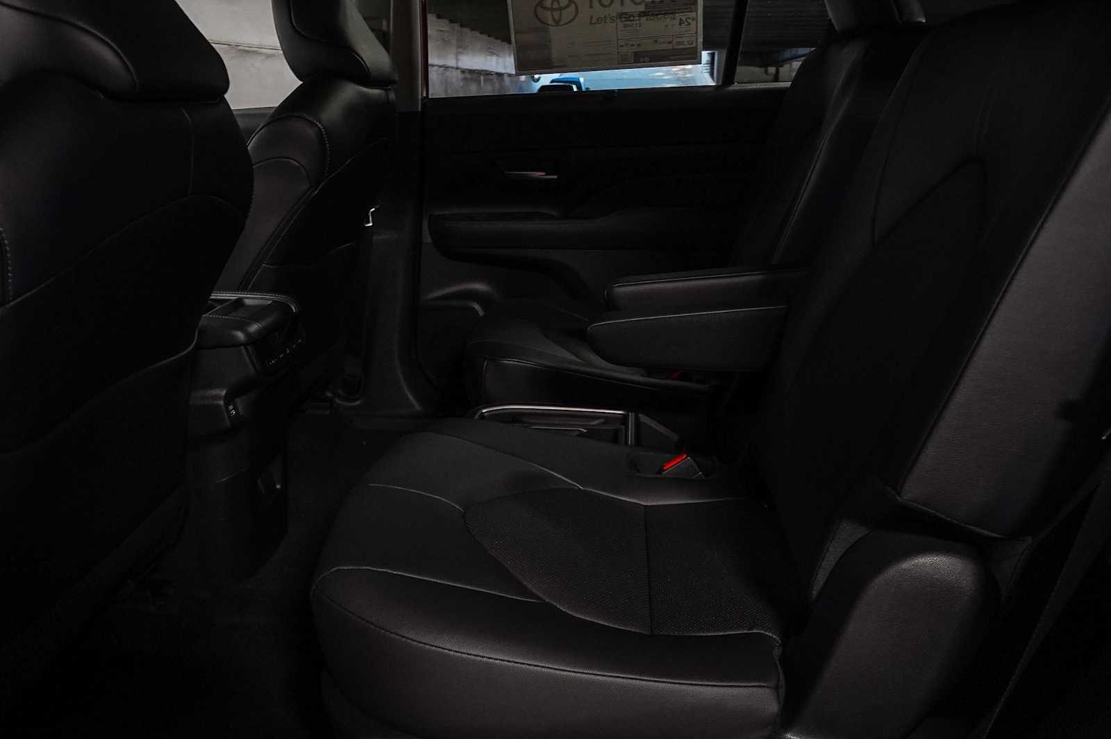 Thumbnail: 2025 Toyota Grand Highlander - 20