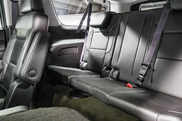 Thumbnail: 2015 Chevrolet Suburban - 20