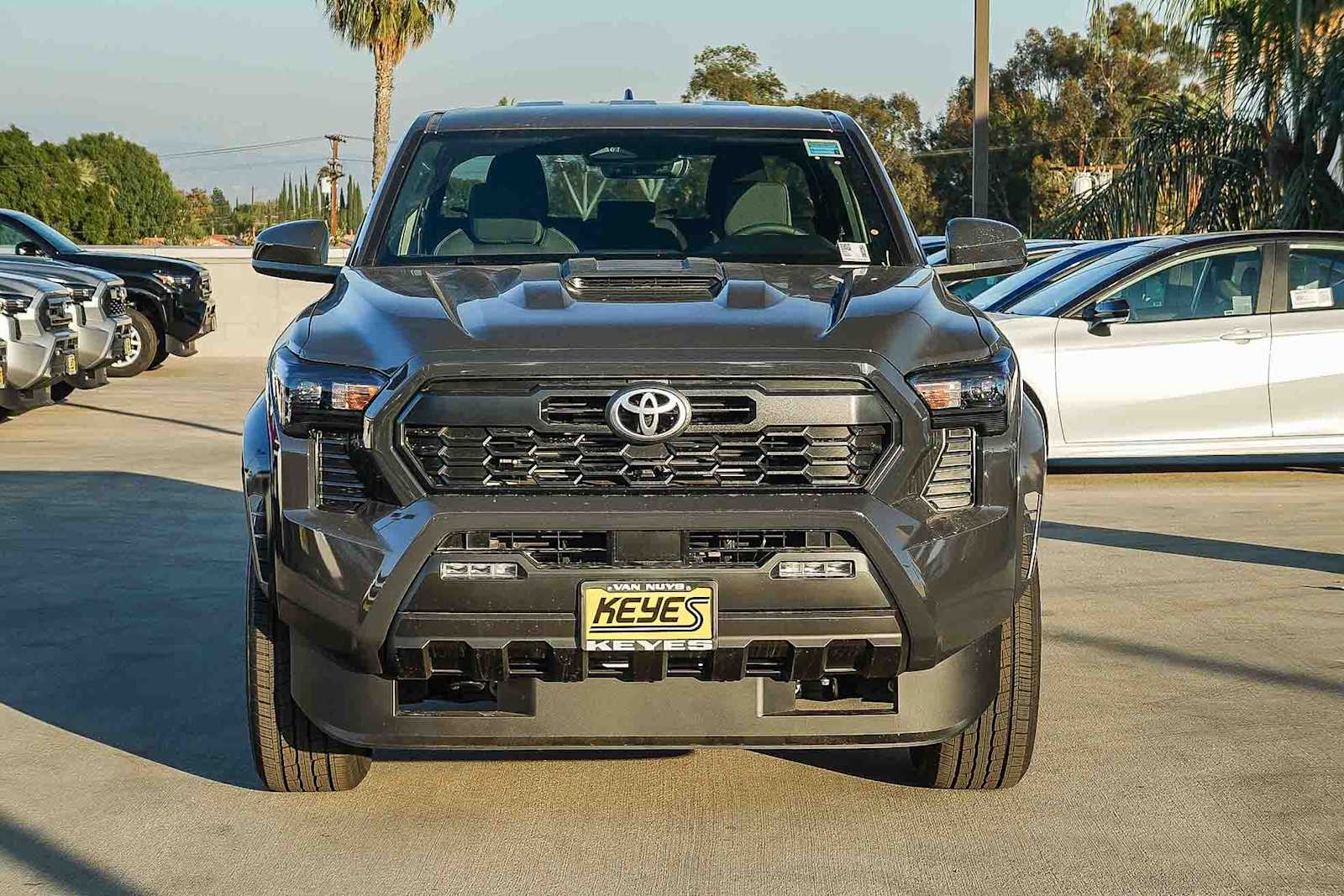 Thumbnail: 2025 Toyota Tacoma - 2