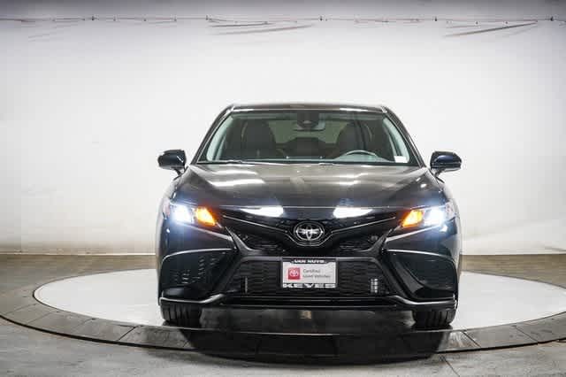 2022 Toyota Camry SE 7