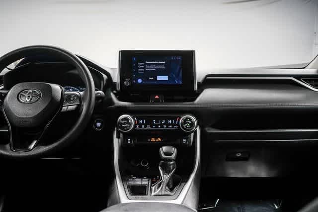 Thumbnail: 2023 Toyota RAV4 - 14