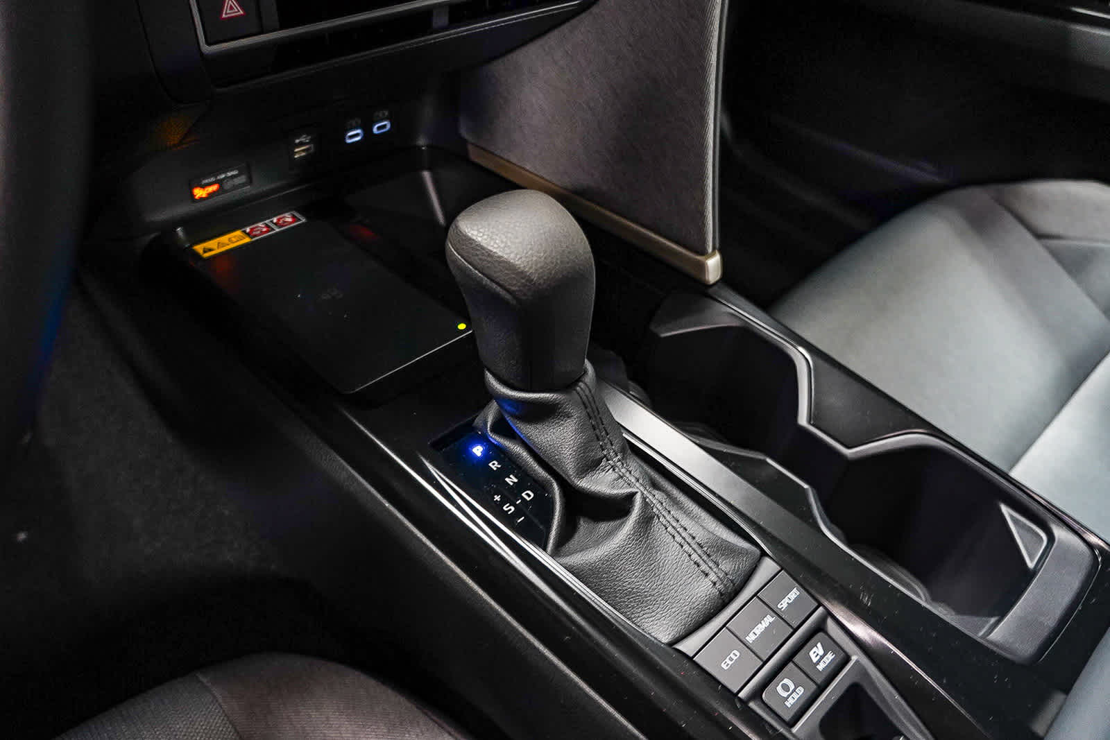 Thumbnail: 2026 Toyota Camry - 23