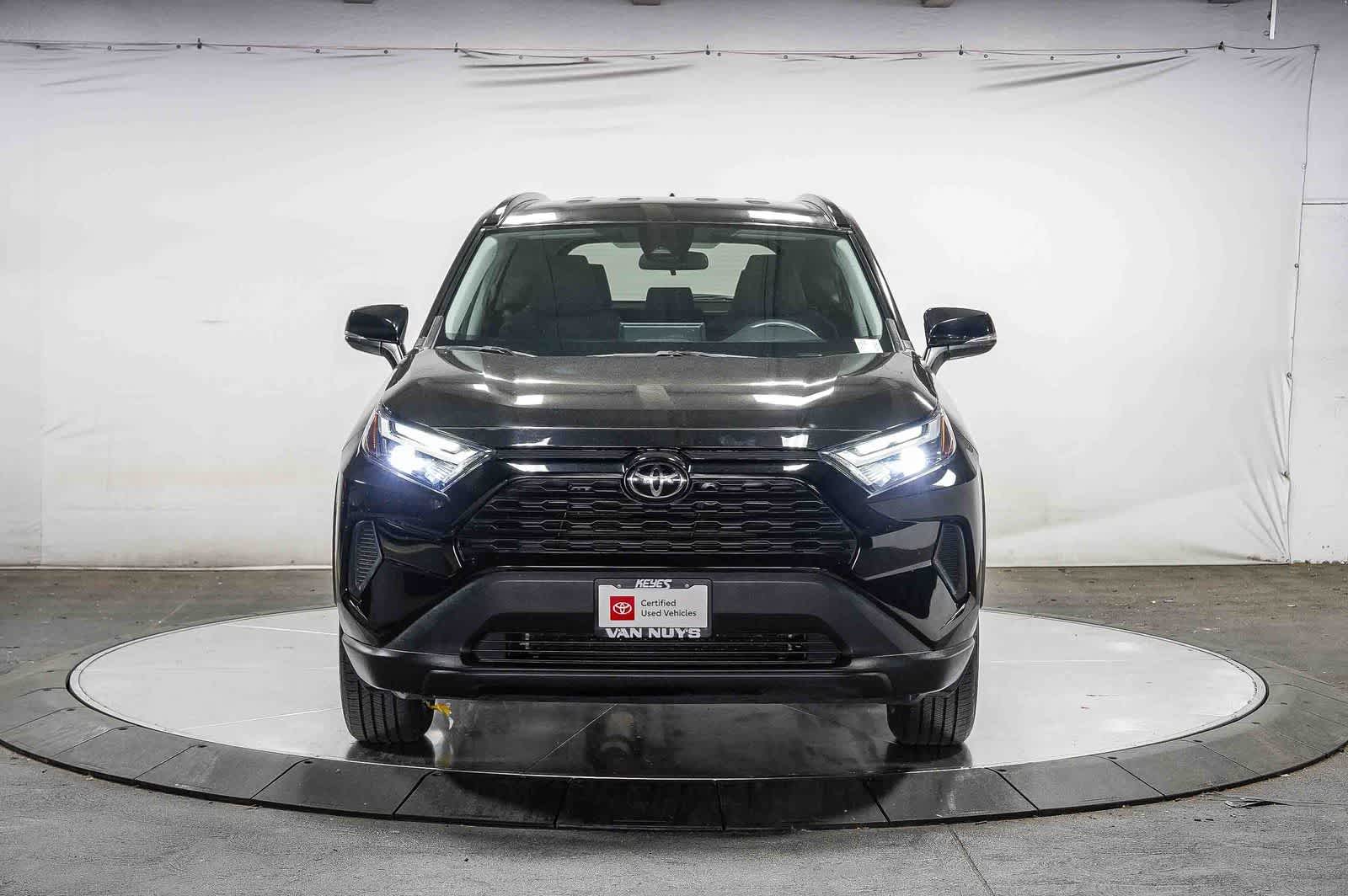 Thumbnail: 2023 Toyota RAV4 - 7