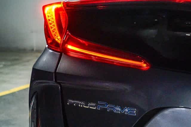 Thumbnail: 2018 Toyota Prius Prime - 12
