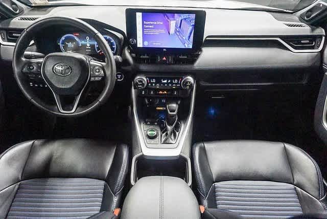 Thumbnail: 2023 Toyota RAV4 - 14
