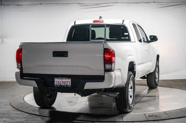 Thumbnail: 2021 Toyota Tacoma - 5