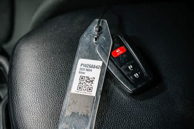 Thumbnail: 2023 Toyota RAV4 - 30