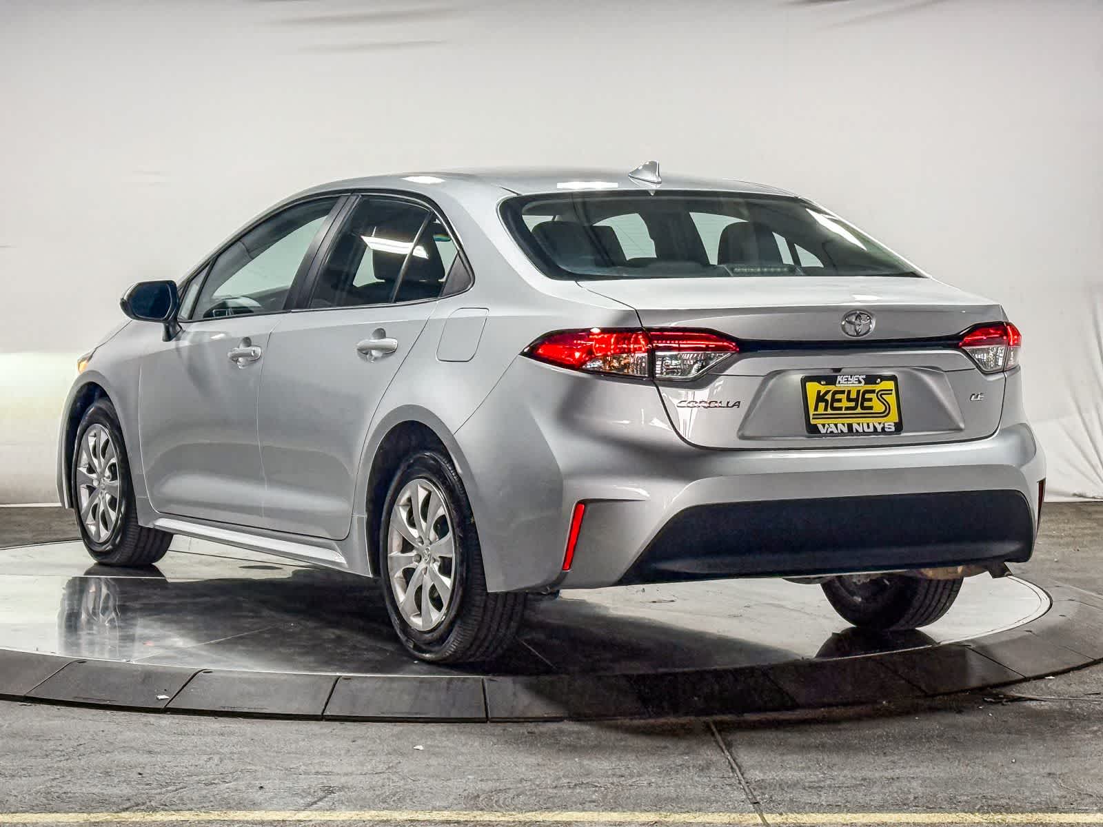 Thumbnail: 2024 Toyota Corolla - 3