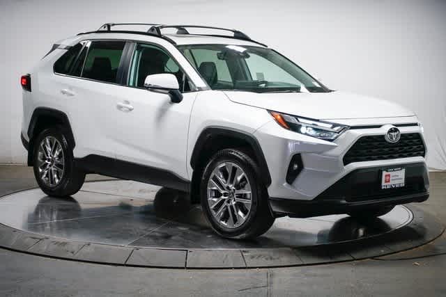 Thumbnail: 2023 Toyota RAV4 - 6