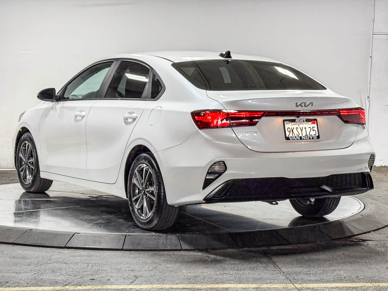 Thumbnail: 2024 Kia Forte - 2