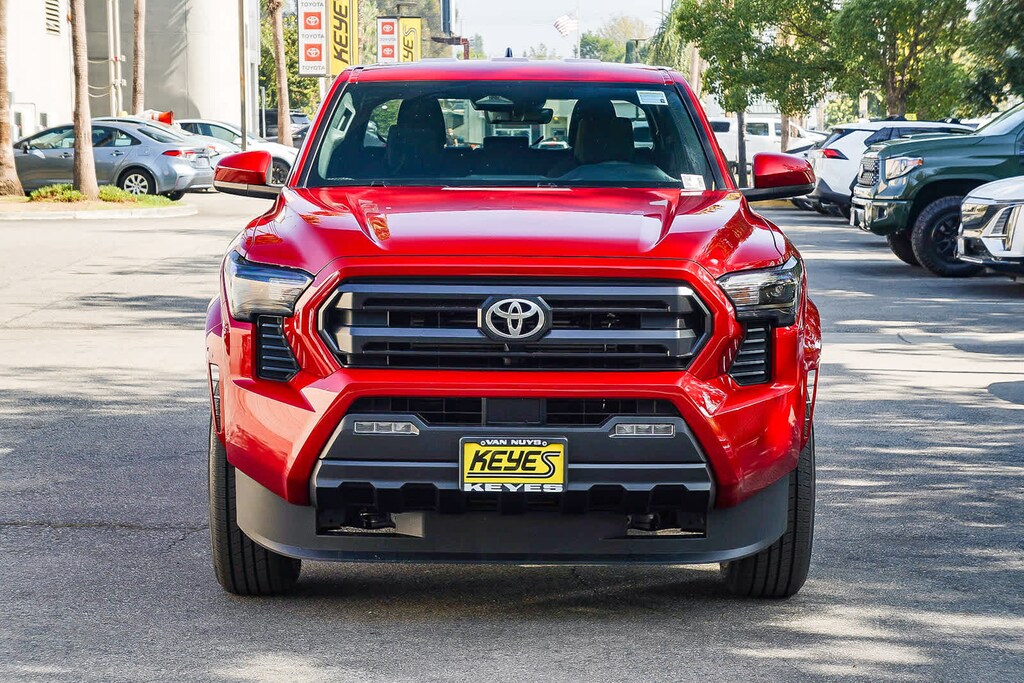 New 2025 Toyota Tacoma SR5 Truck