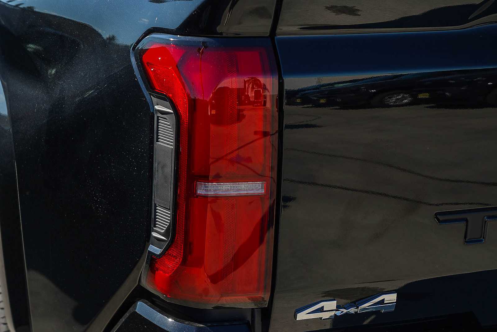 Thumbnail: 2025 Toyota Tacoma - 7