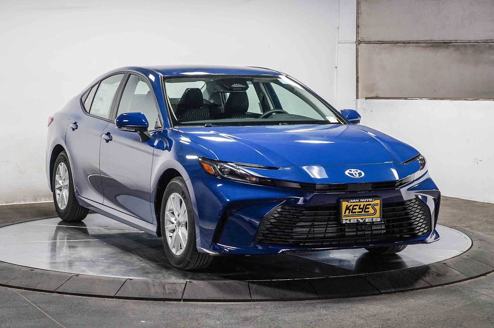 Thumbnail: 2026 Toyota Camry - 3