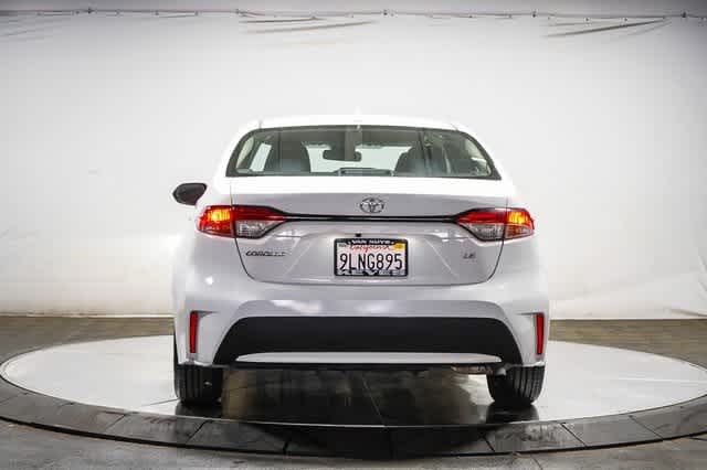 2022 Toyota Corolla LE 4