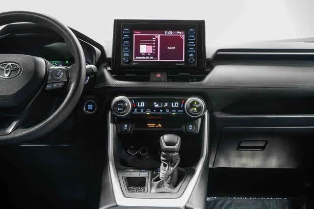 Thumbnail: 2021 Toyota RAV4 - 13